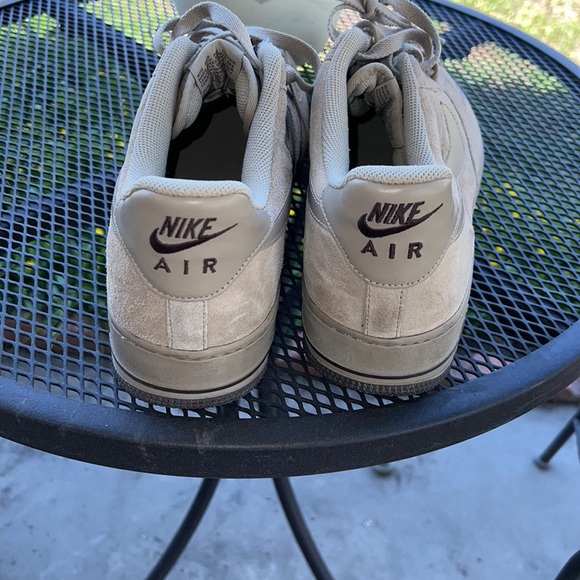 USED SUEDE BEIGE NIKE AIR FORCE ONES #82, - Picture 6 of 6